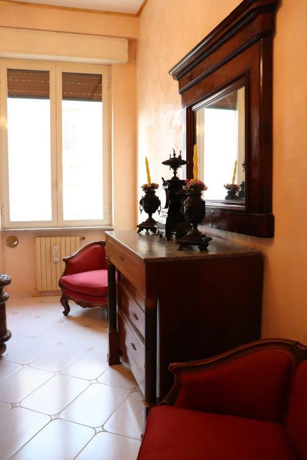 B&B Goldmund Napoli Exterior foto