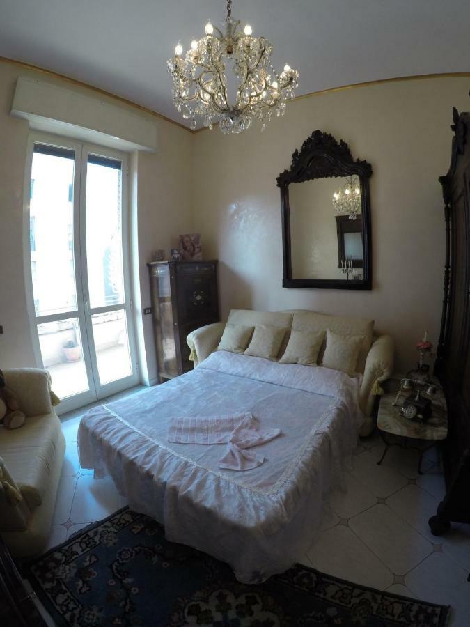 B&B Goldmund Napoli Exterior foto